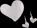 Pendant and earrings in Celtic Heartbeat design