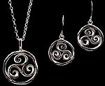 Pendant and Earrings in Triskele Chunky Round design